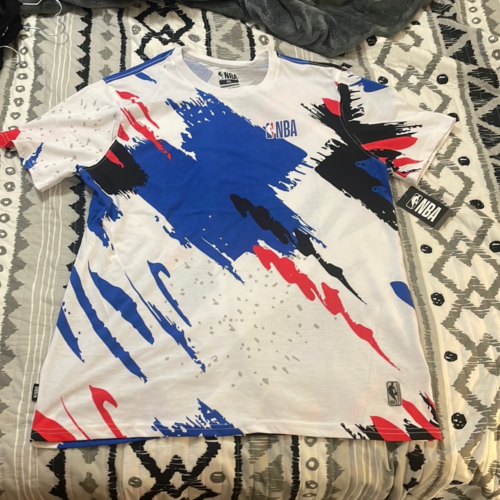 NBA rare sz xl tshirt mens